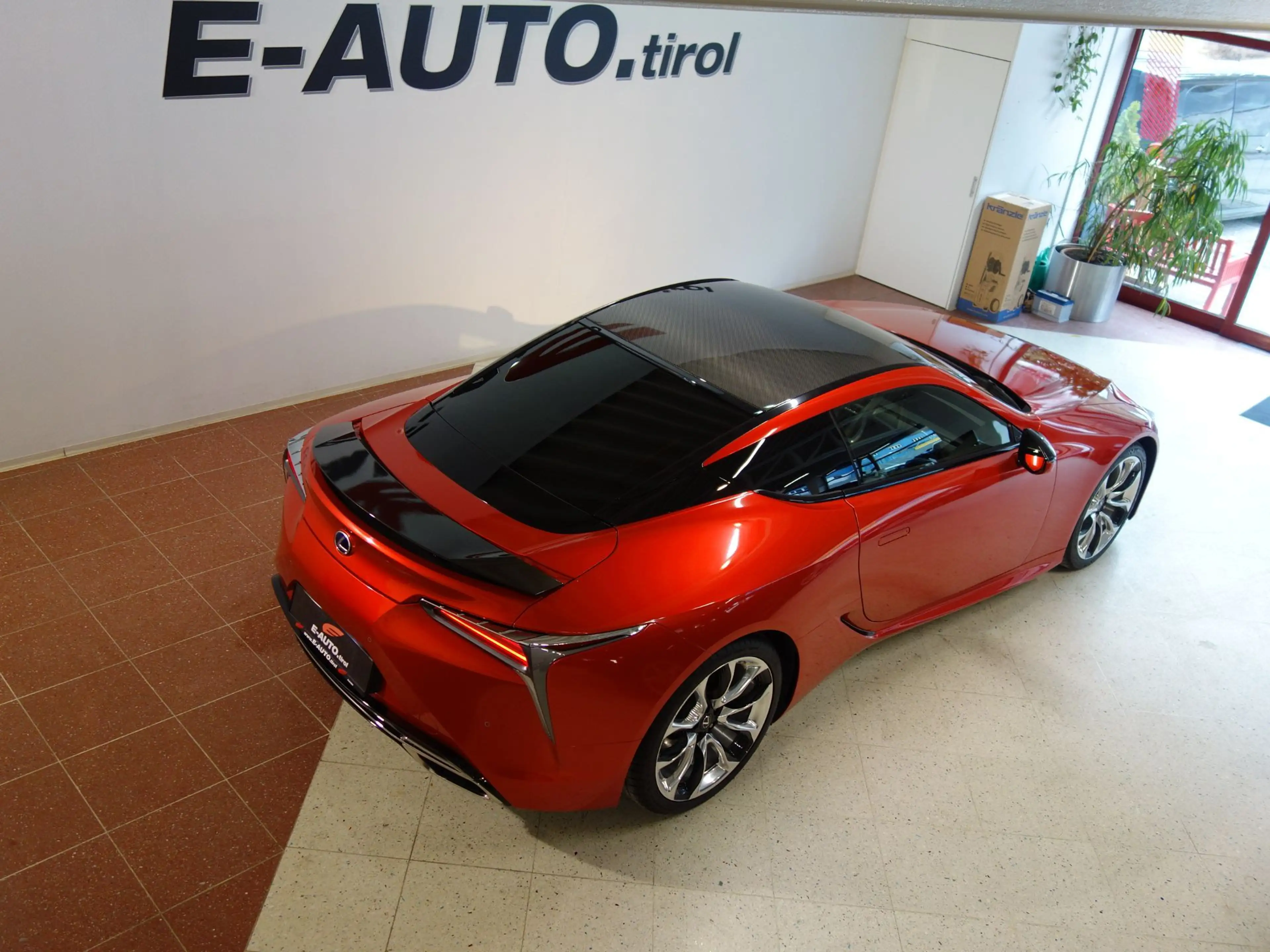 Lexus LC 500h SPORT PERFORMANCE-PAKET* CARBON-PAKET *GARANTIE * — photo 13