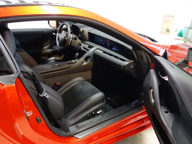 Lexus LC 500h SPORT PERFORMANCE-PAKET* CARBON-PAKET *GARANTIE * Ansicht 16