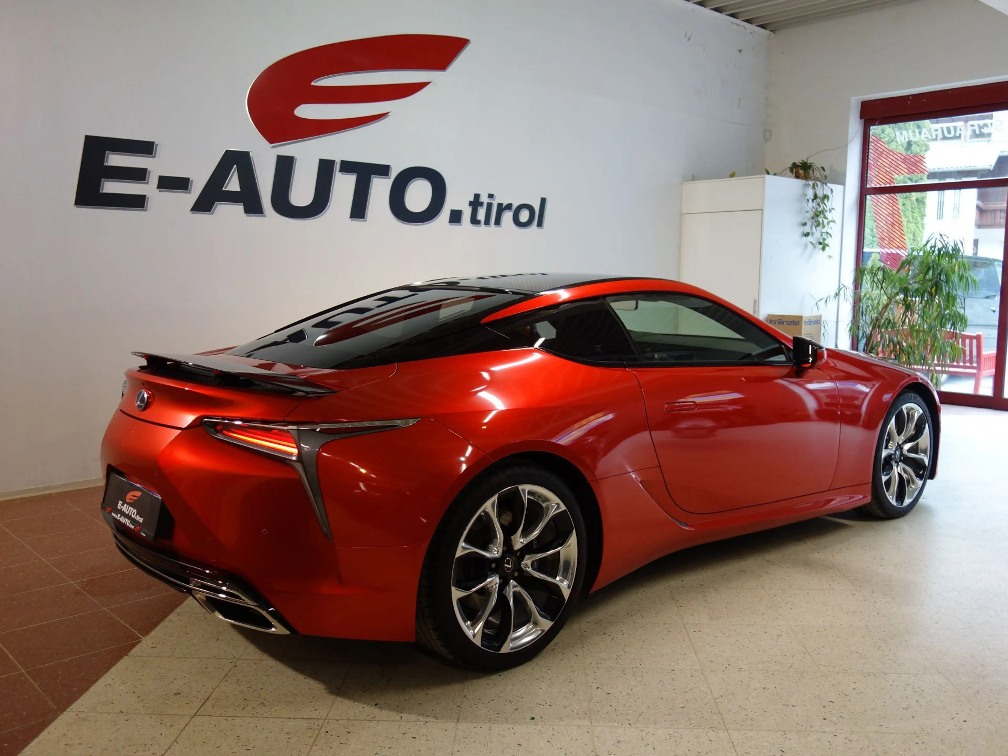 Lexus LC 500h SPORT PERFORMANCE-PAKET* CARBON-PAKET *GARANTIE * — photo 9
