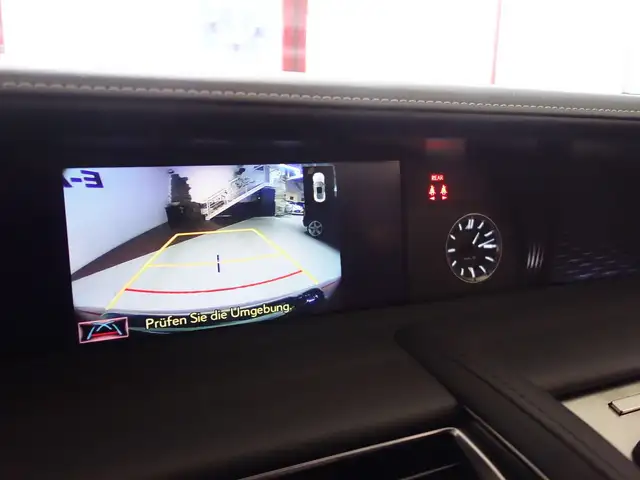 Lexus LC 500h SPORT PERFORMANCE-PAKET* CARBON-PAKET *GARANTIE * Ansicht 49