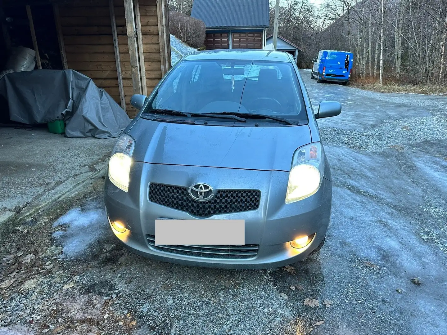 Toyota Yaris 1.4 Turbo D4D Connected Zilver - 1