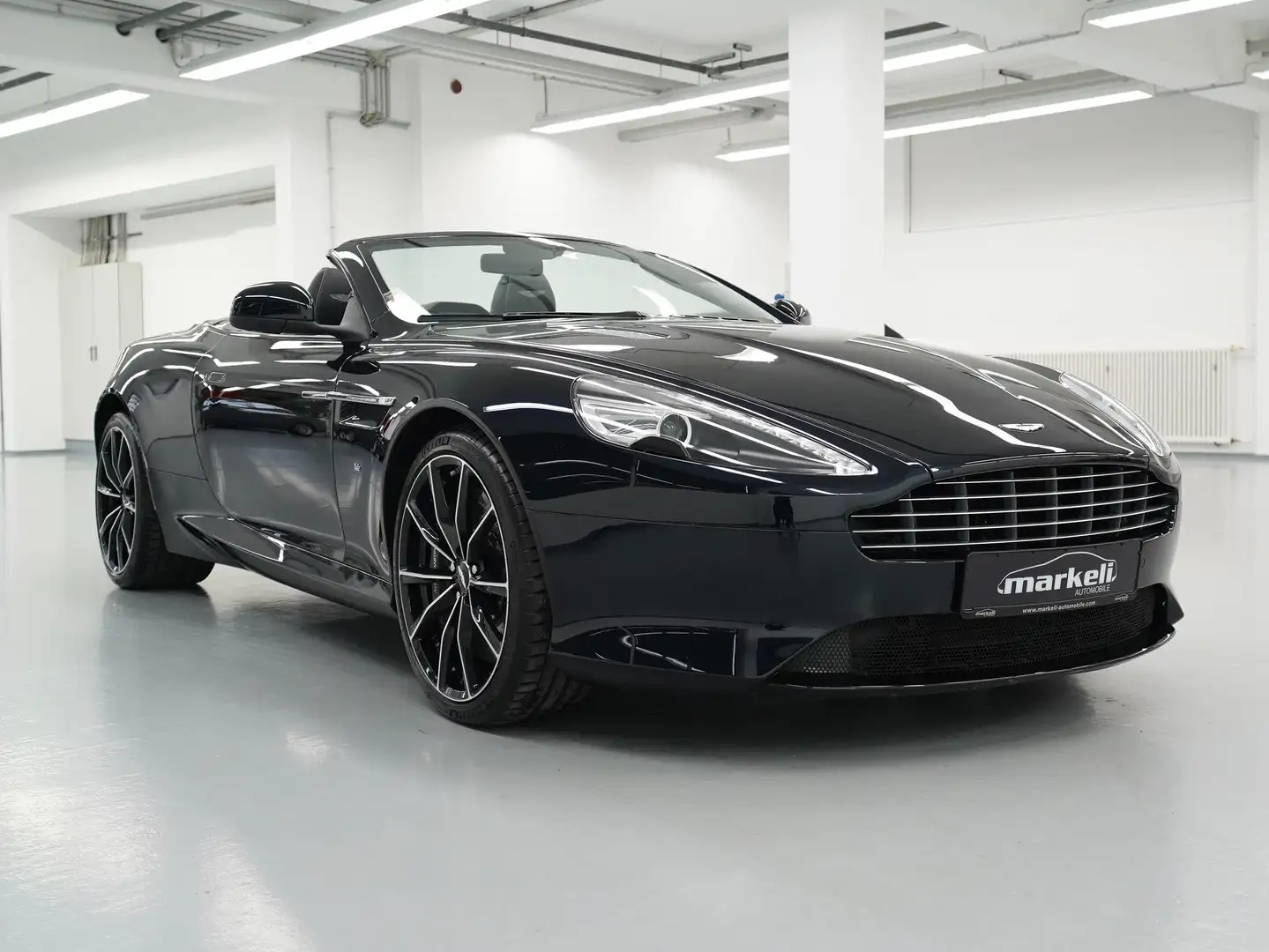 Aston Martin DB9 DB9 GT VOLANTE / 1 HAND / INSPEKTION NEU Schwarz - 1