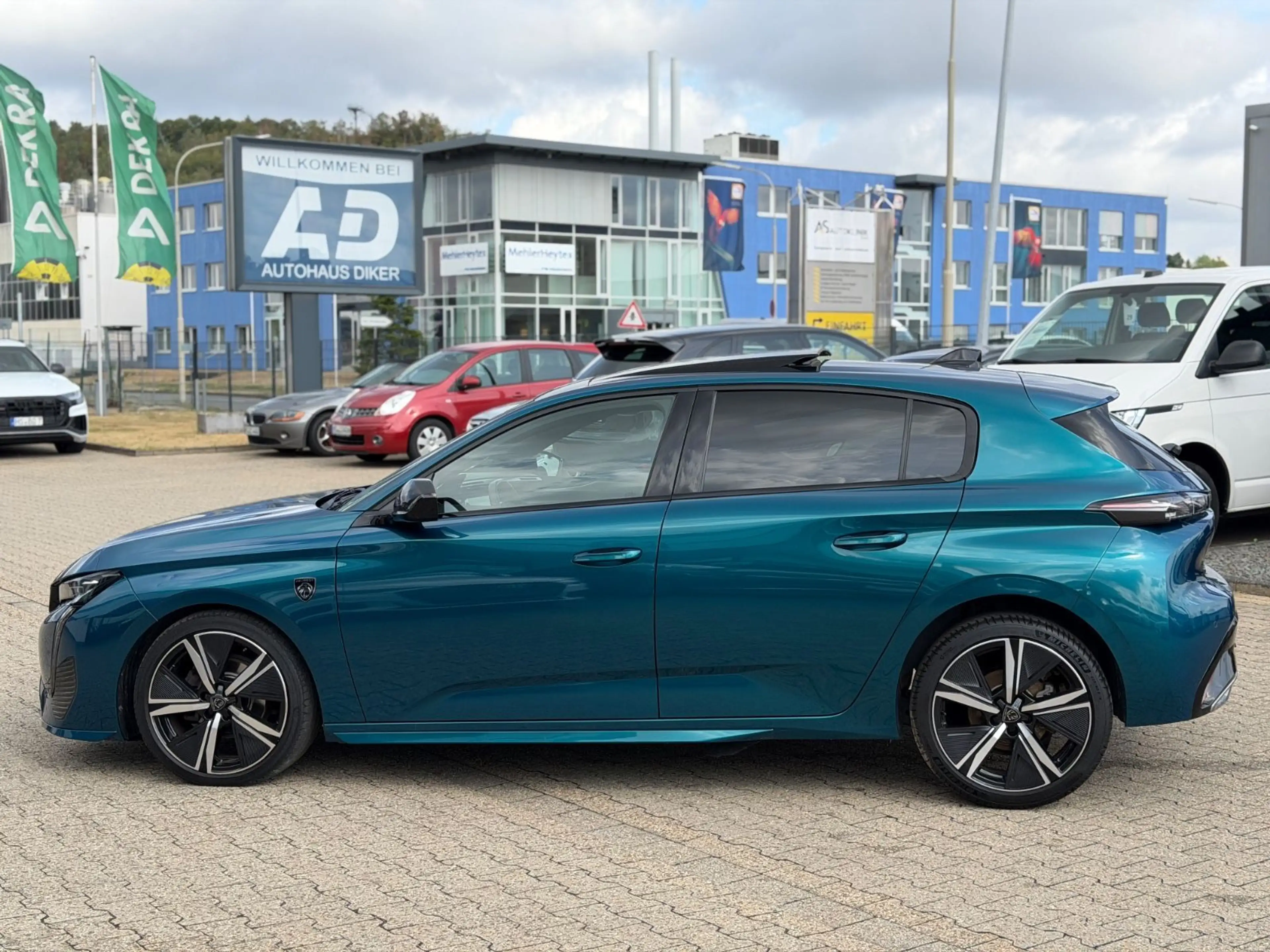 Peugeot 308 GT Autom., Pano, LED, Navi — photo 6