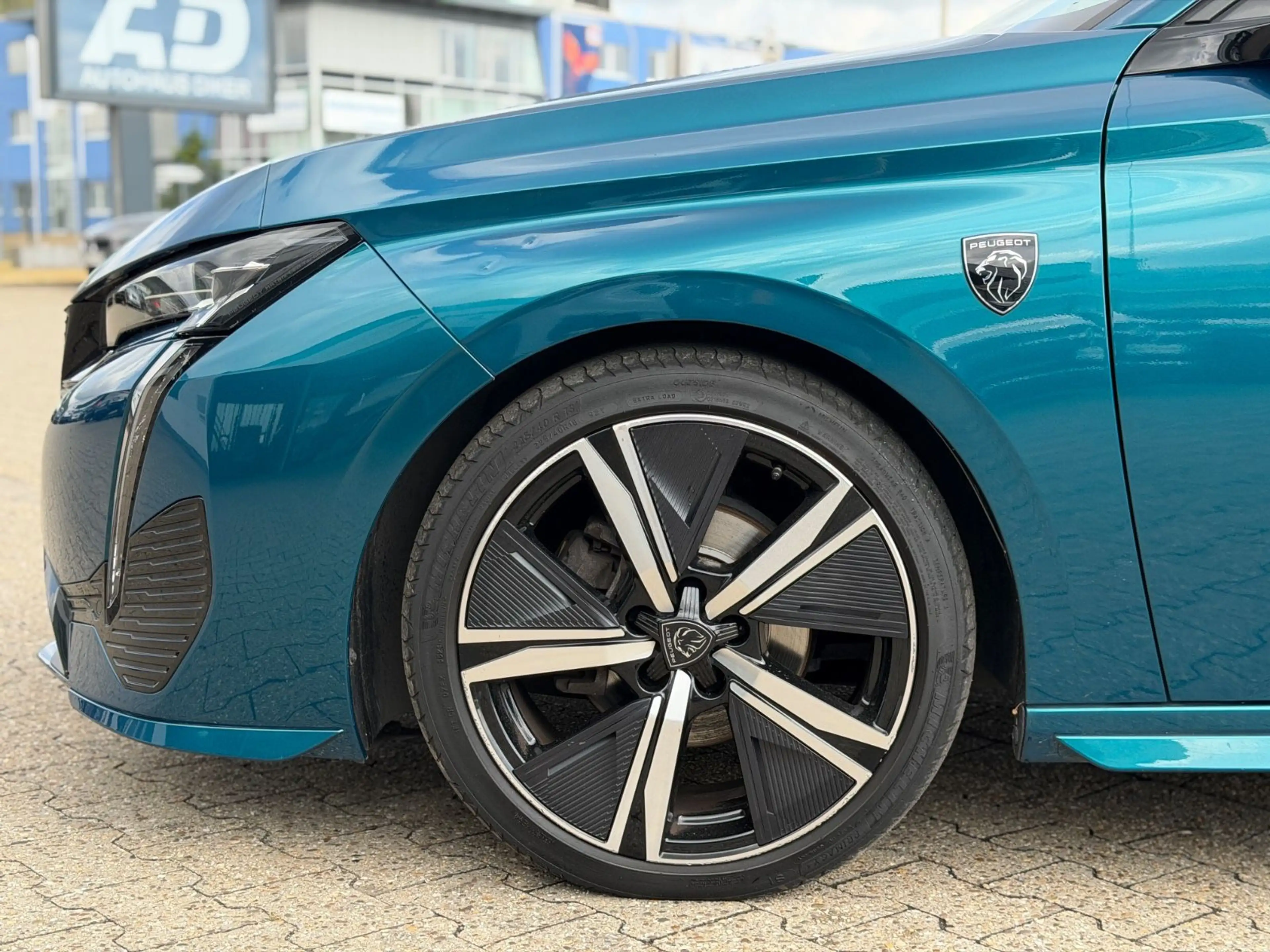 Peugeot 308 GT Autom., Pano, LED, Navi — photo 8
