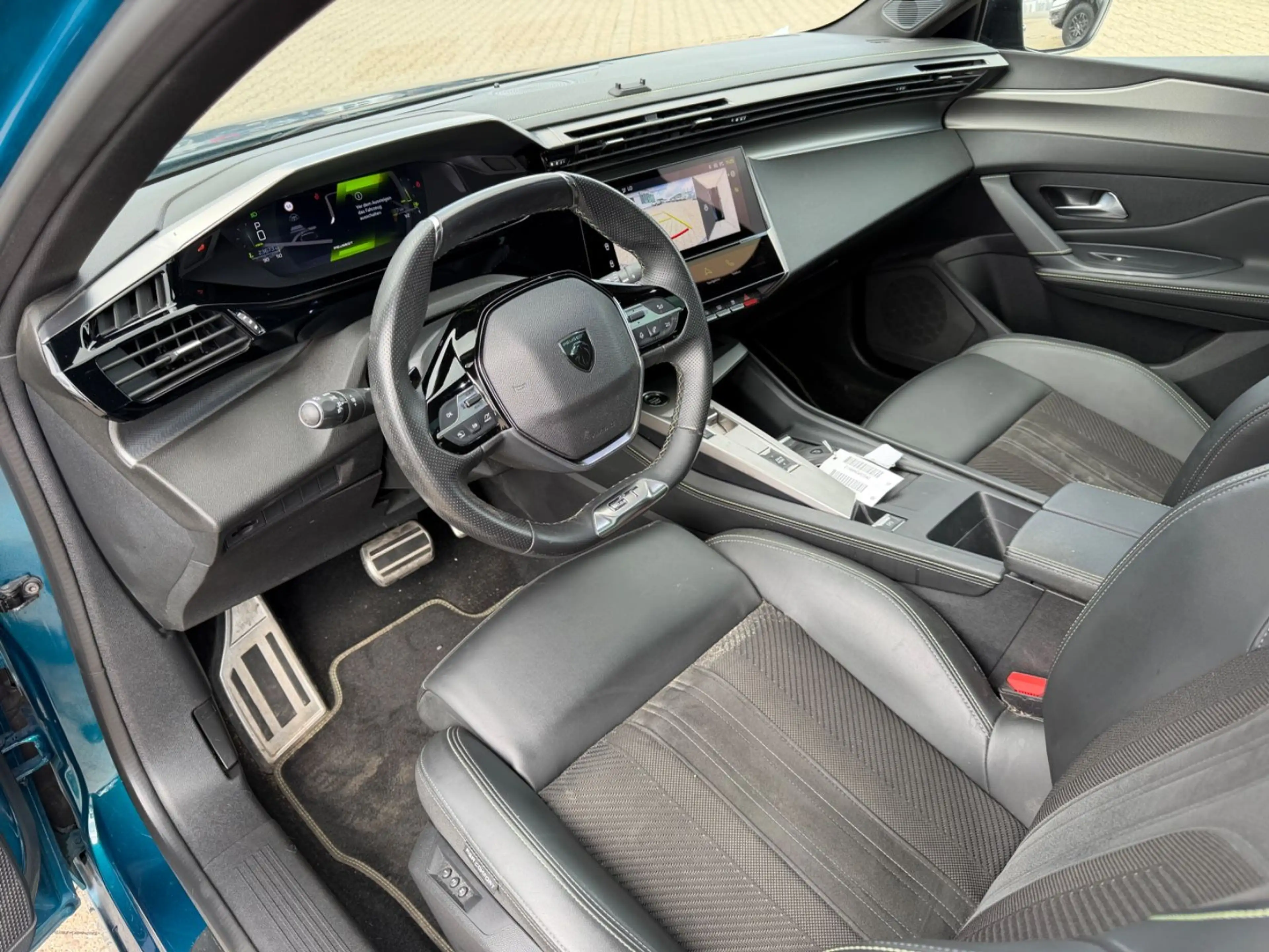 Peugeot 308 GT Autom., Pano, LED, Navi — photo 15
