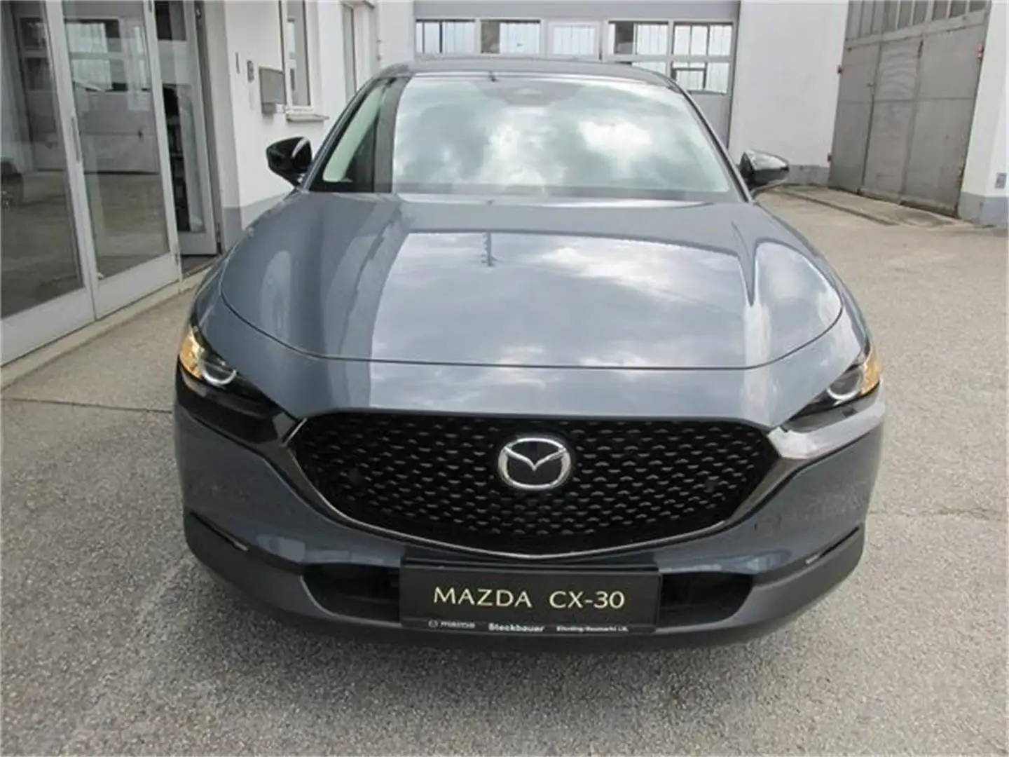 Mazda CX-30 2026 2.5L e-SKYACTIV G 140ps 6MT 2WD H Grau - 2