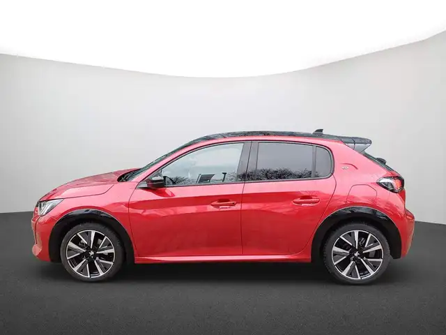 Peugeot 208 view 5