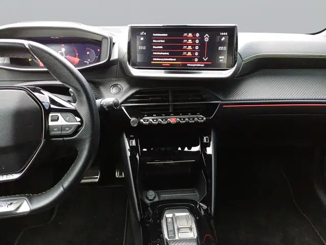 Peugeot 208 view 13