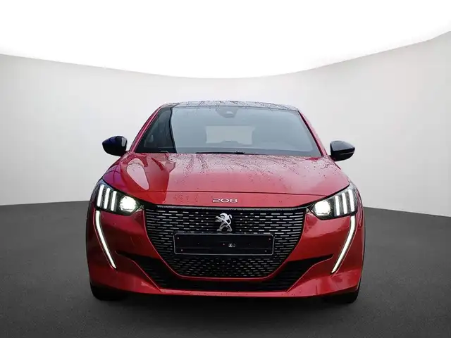 Peugeot 208 view 3
