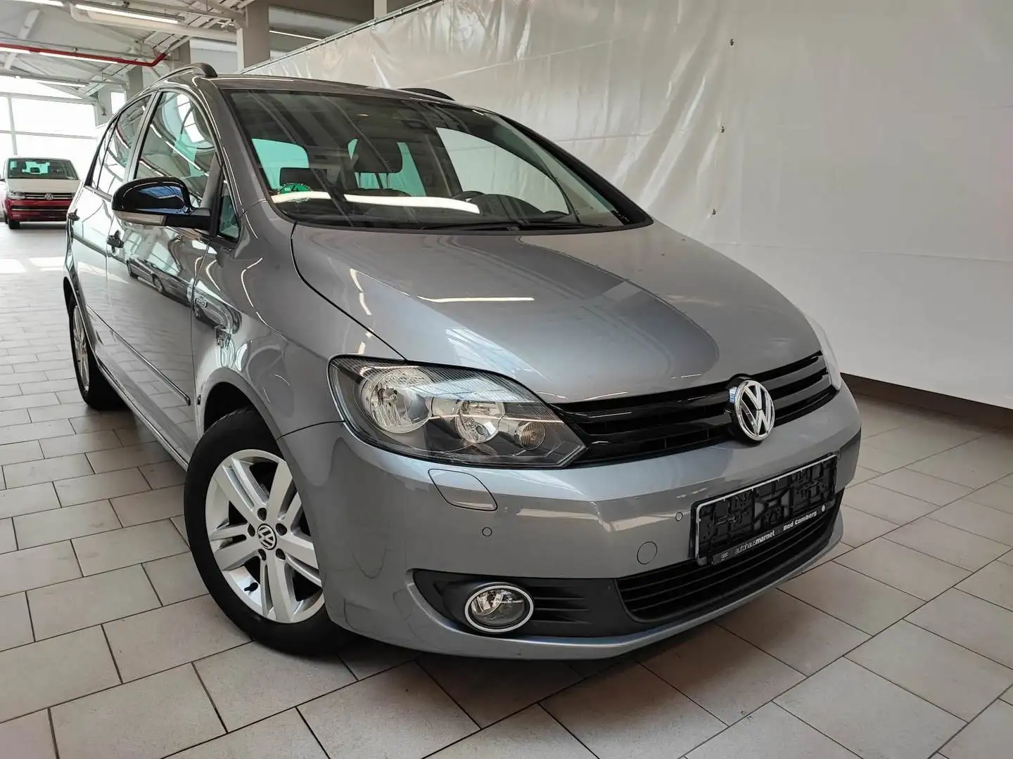 Volkswagen Golf Plus Match KlimAut 2xPDC AHK SitzHSB ALU WR Gri - 2