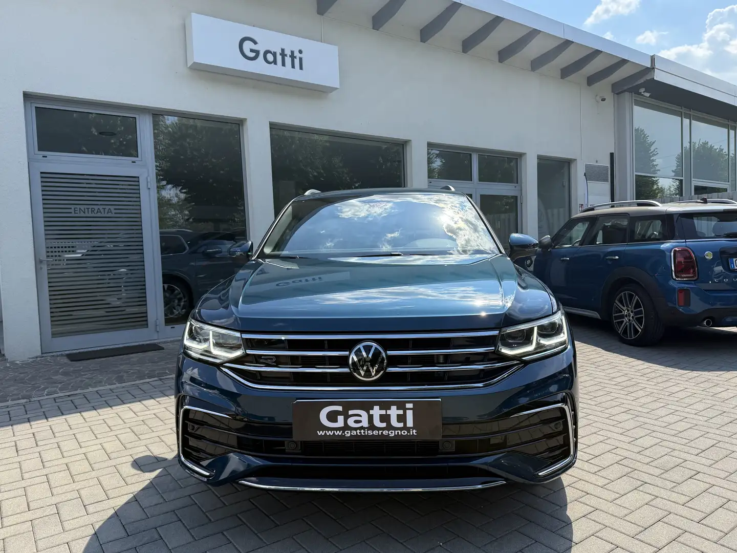 Volkswagen Tiguan II 2021 2.0TDI R-Line 150Cv DSG Blu/Azzurro - 2