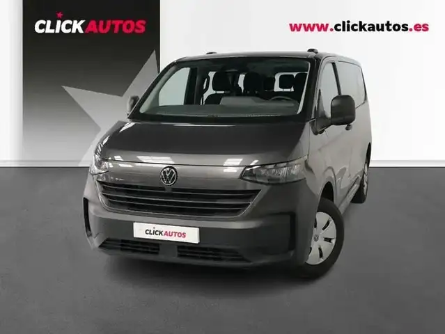 Volkswagen 2.0 TDI 110CV Corta 9 plazas