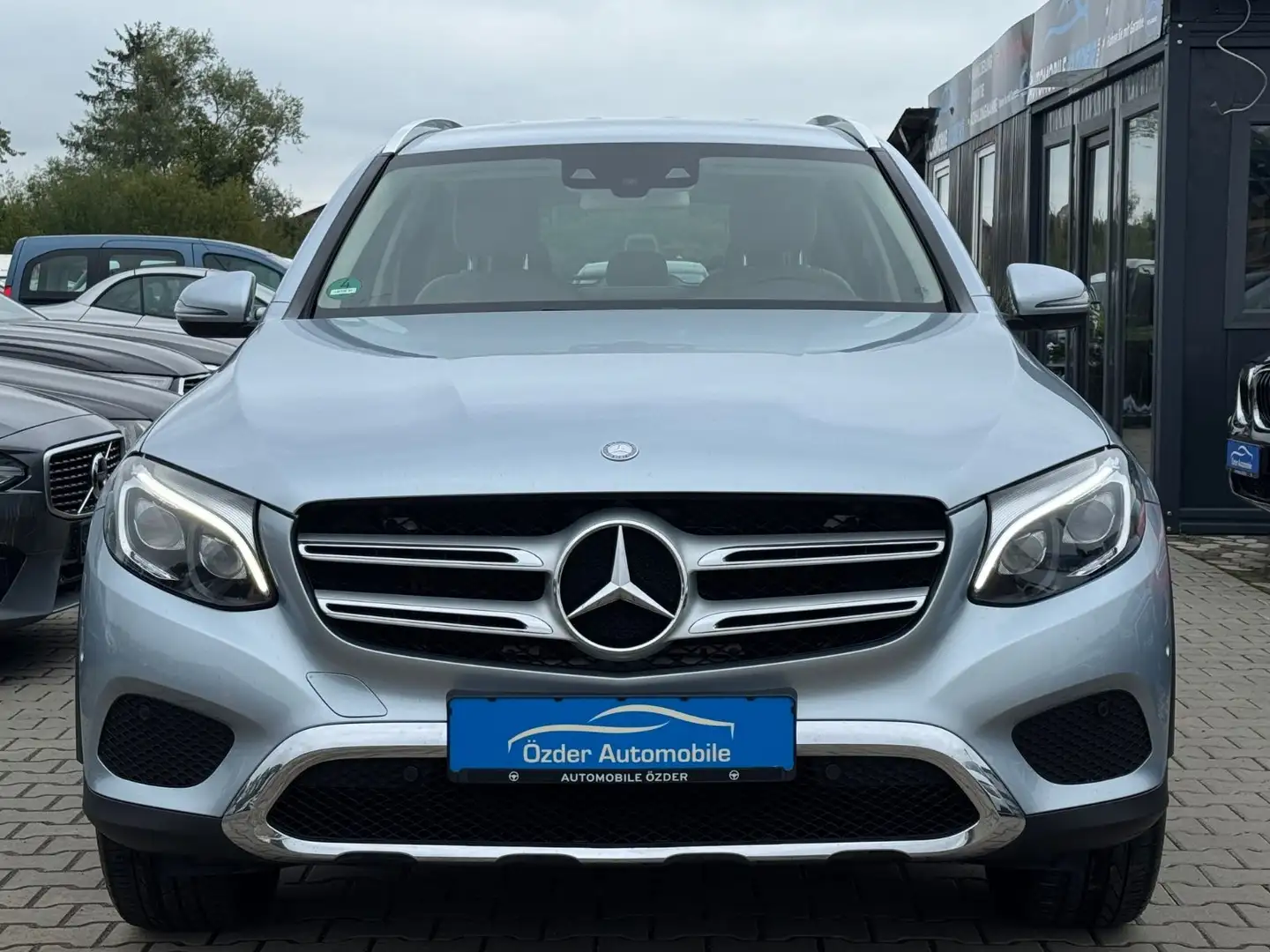 Mercedes-Benz GLC 220 d 4Matic Exclusive+Finanzierung+Garantie+ Blau - 2