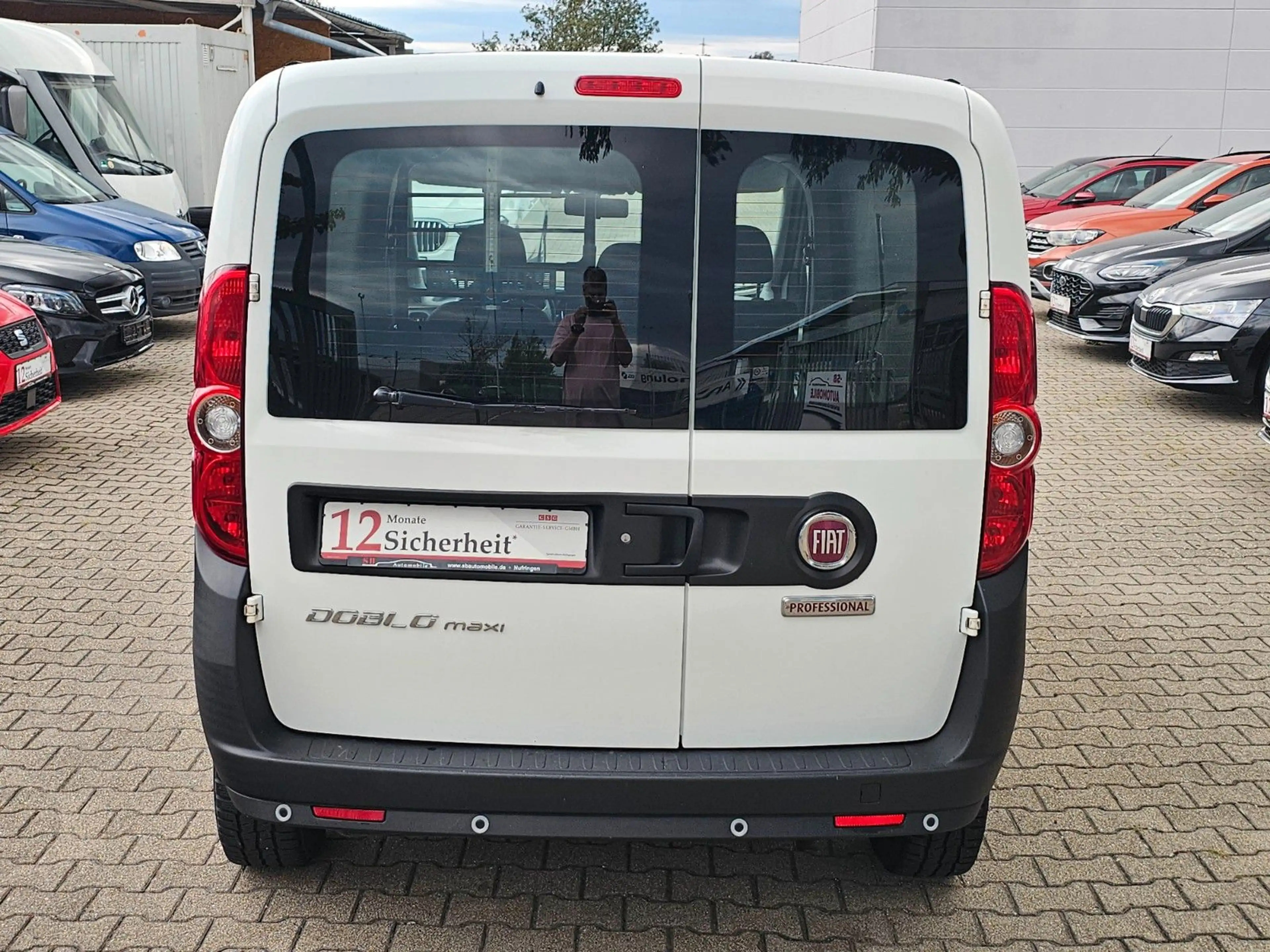 Fiat Doblo SX Maxi Kasten*3.Sitz*Nav*TEMP*And/Carplay — photo 9