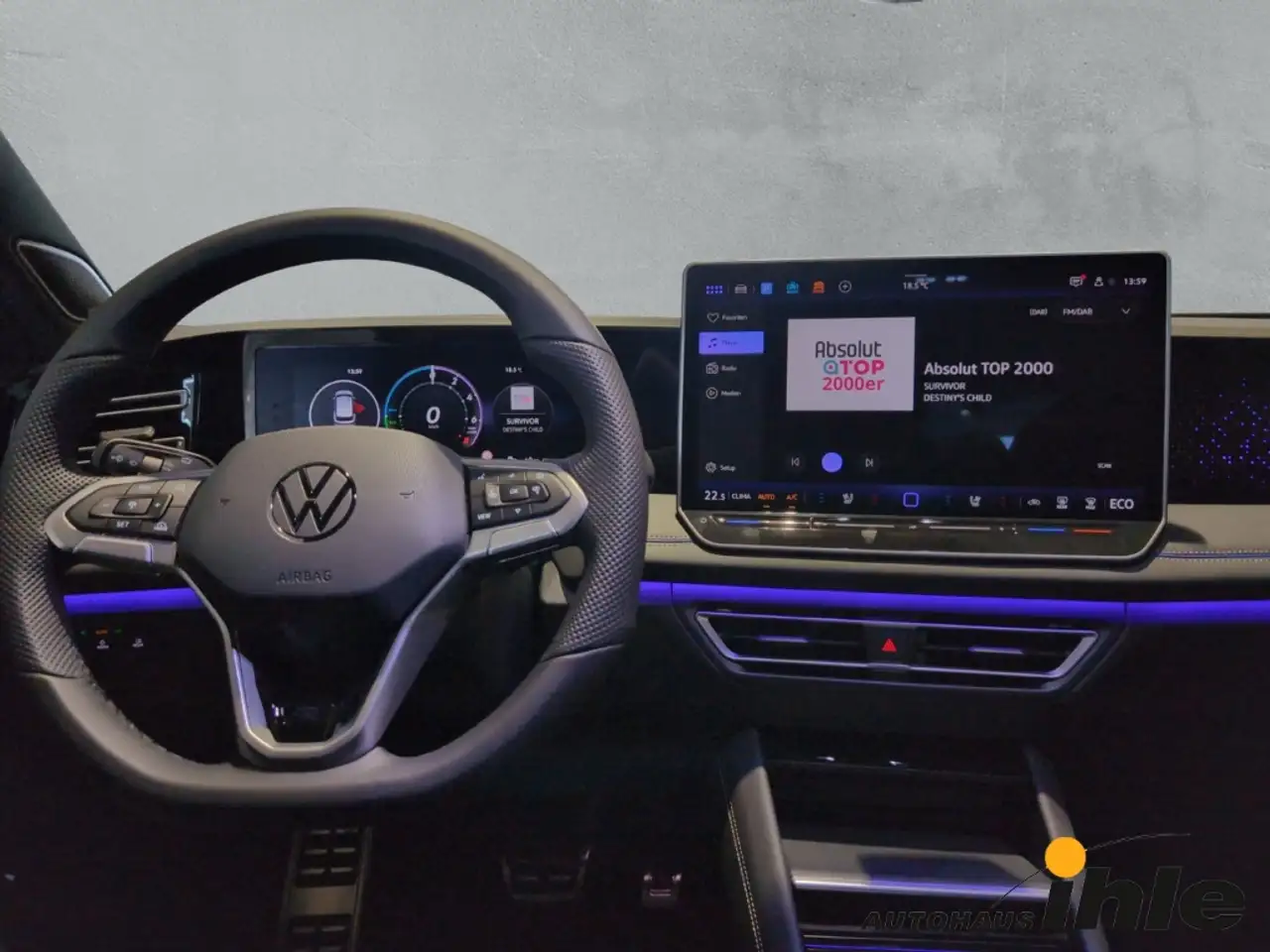 Volkswagen Tiguan R-Line 1,5 TSI DSG eHybrid HARMANKARDON+IQ-LIGHT+A 7