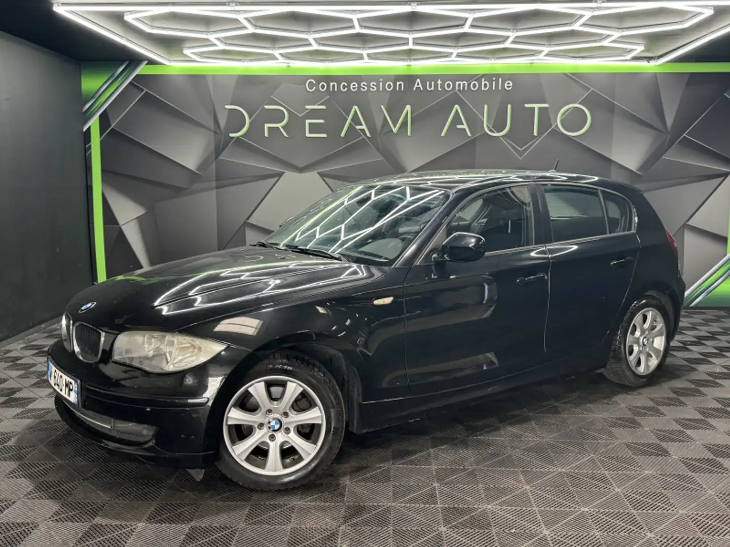 BMW 118 (E81/E87) 118D 143CH EDITION 5P Noir - 1