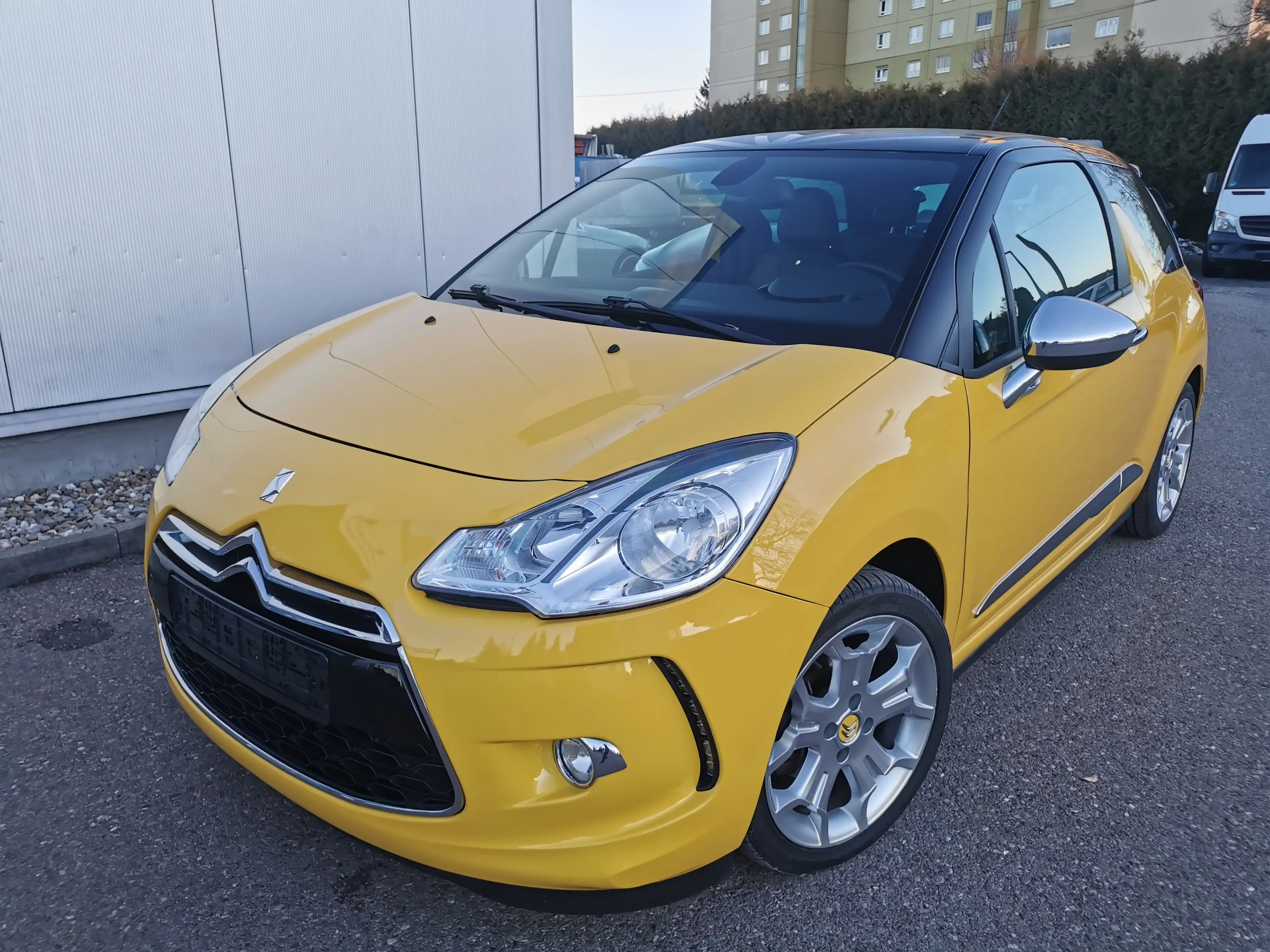 Citroen DS3 SportChic — photo 2