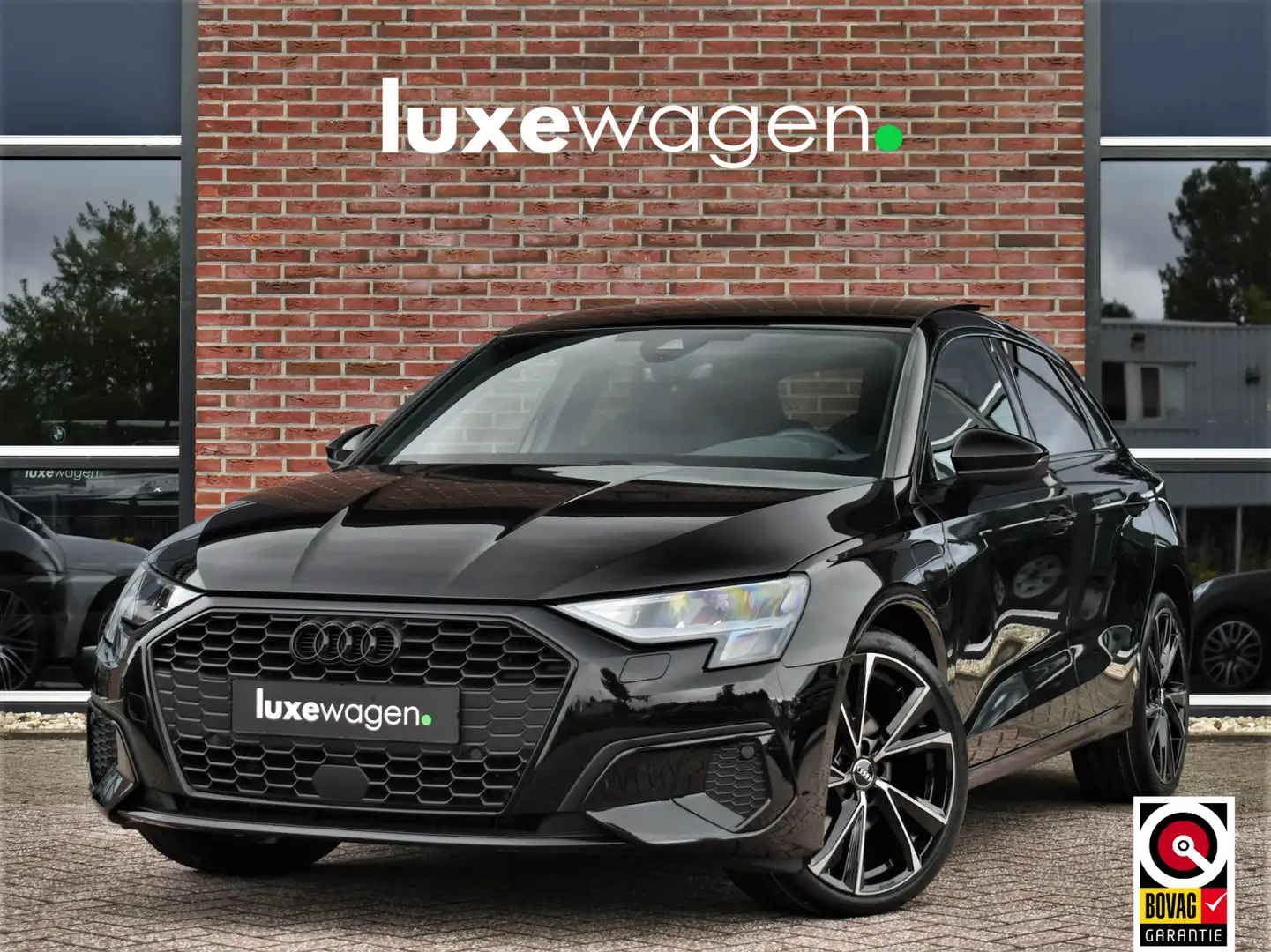 Audi A3 Sportback 40 TFSI e S-Line Pano 19inch Optic-black Schwarz - 1