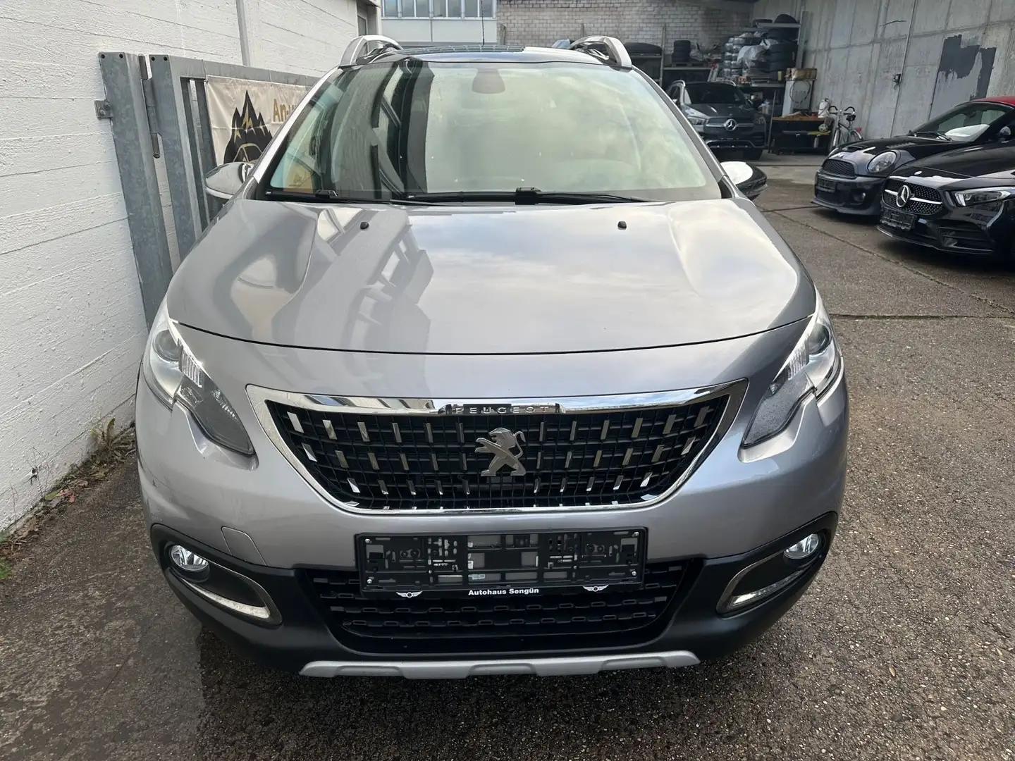 Peugeot 2008 Crossway T-Leder R-Kamera Panorama-Dach Gris - 1