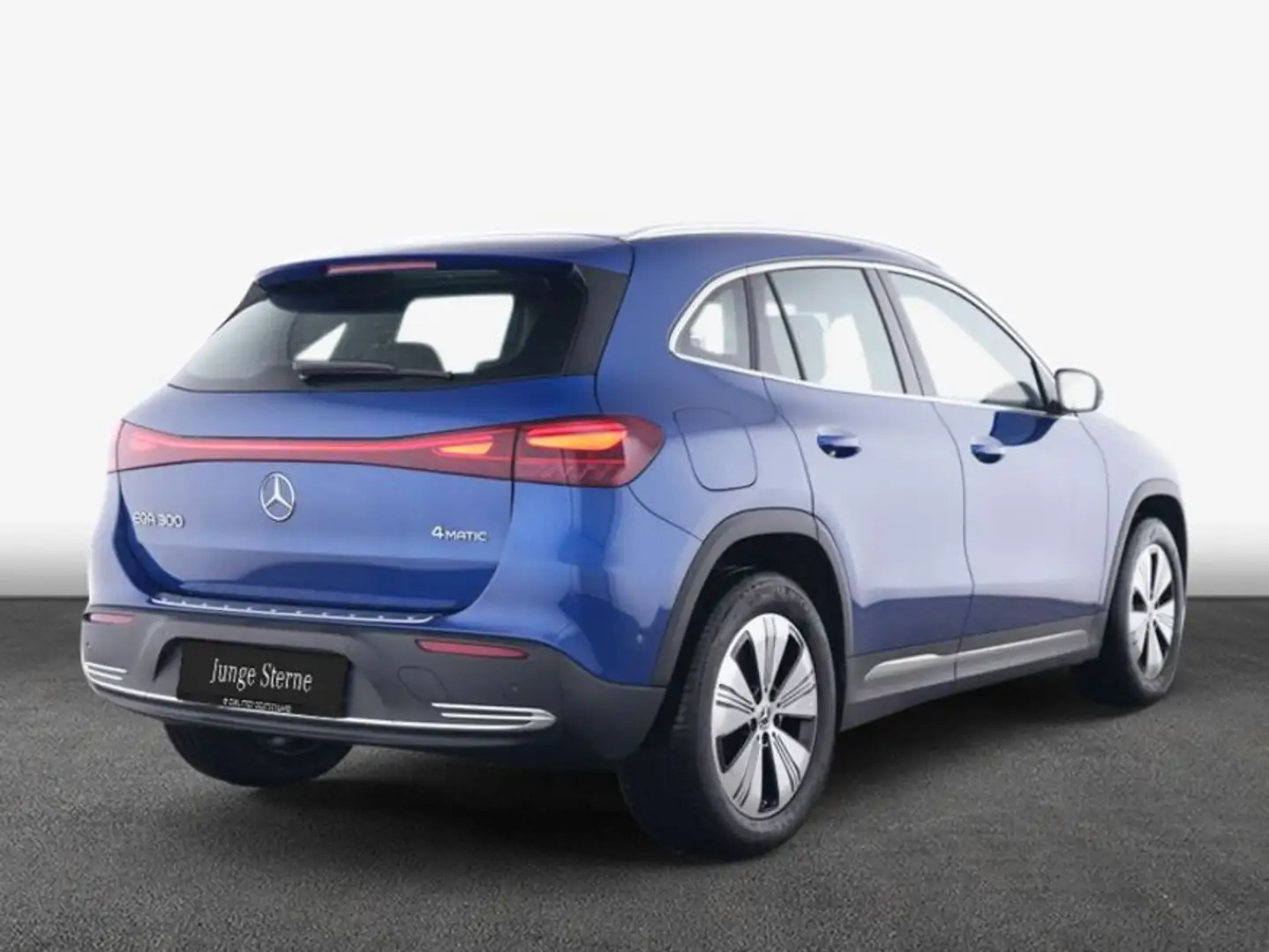 Mercedes-Benz EQA 300 EQA Blau - 2