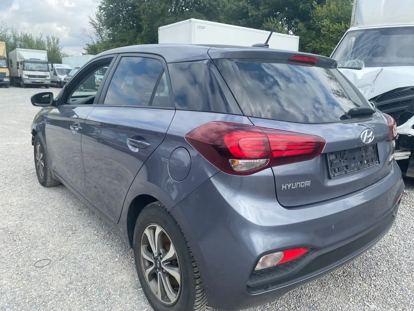 Hyundai i20 YES! Klima Panorama  LED 88 kw Grau - 1