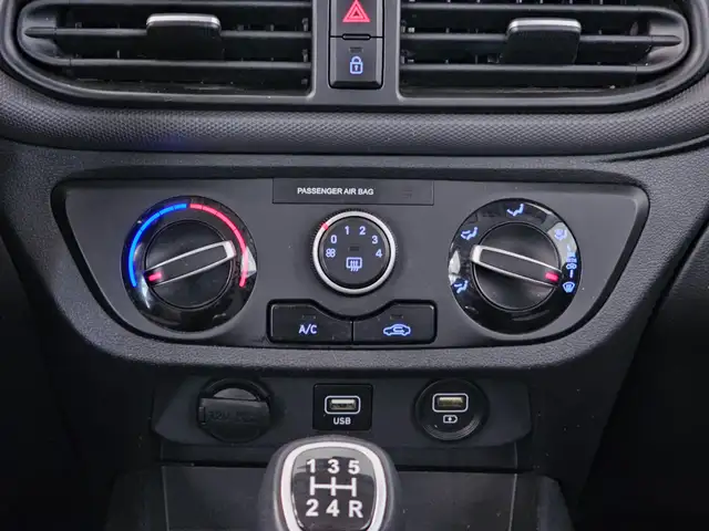 Hyundai I10 view 13