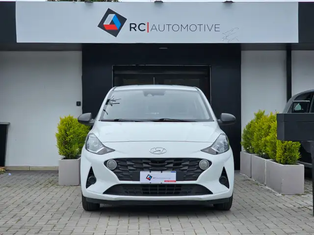 Hyundai I10 view 4