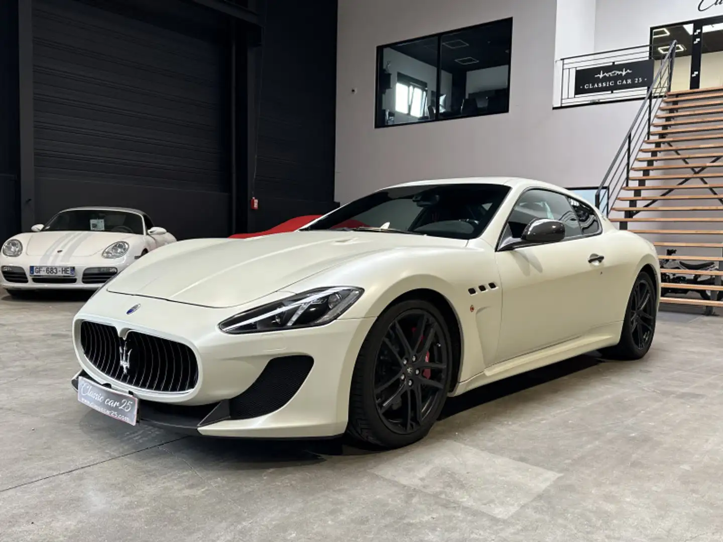 Maserati GranTurismo 4.7 460CH MC STRADALE Wit - 1