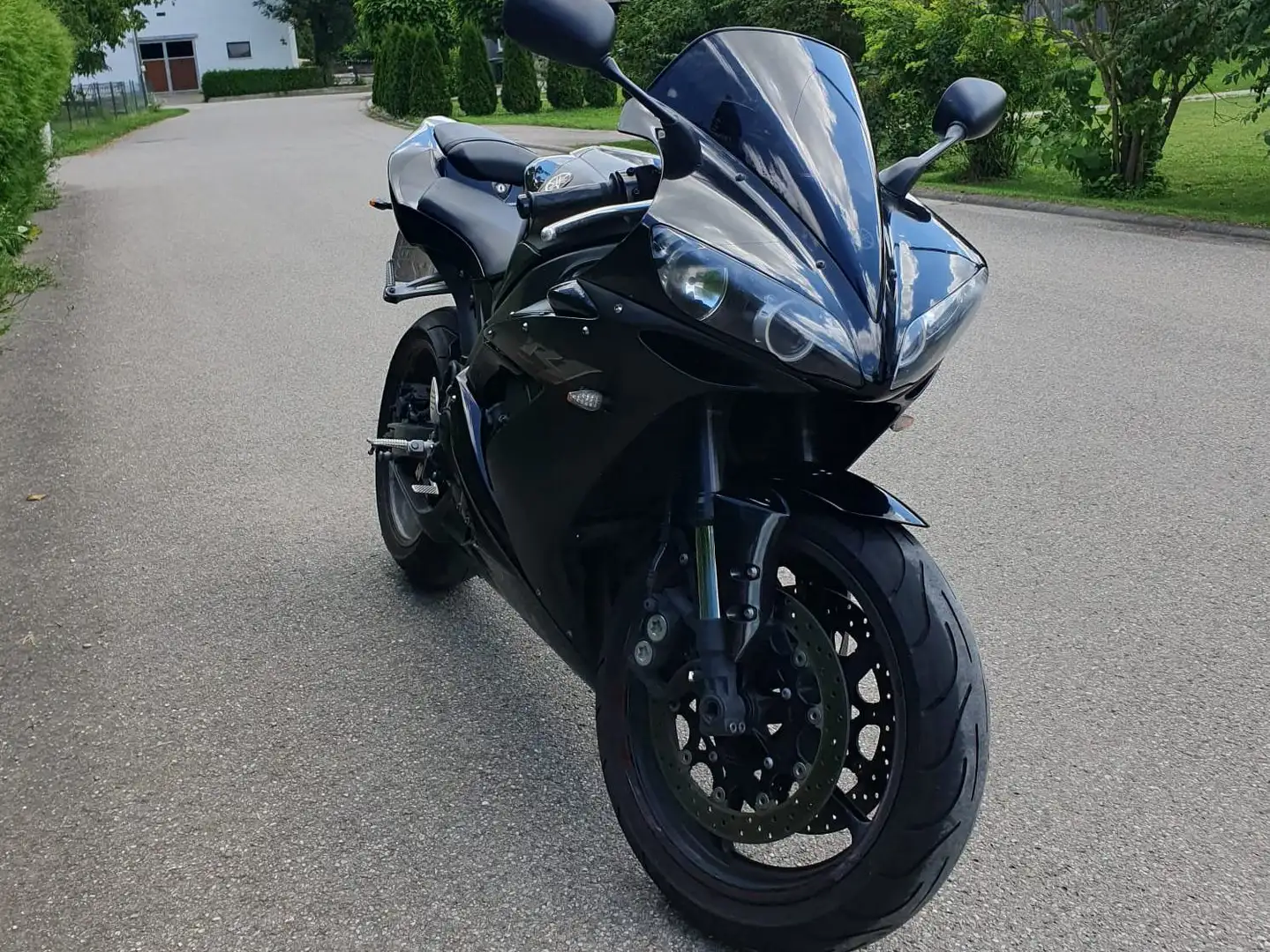Yamaha YZF-R1 Noir - 1