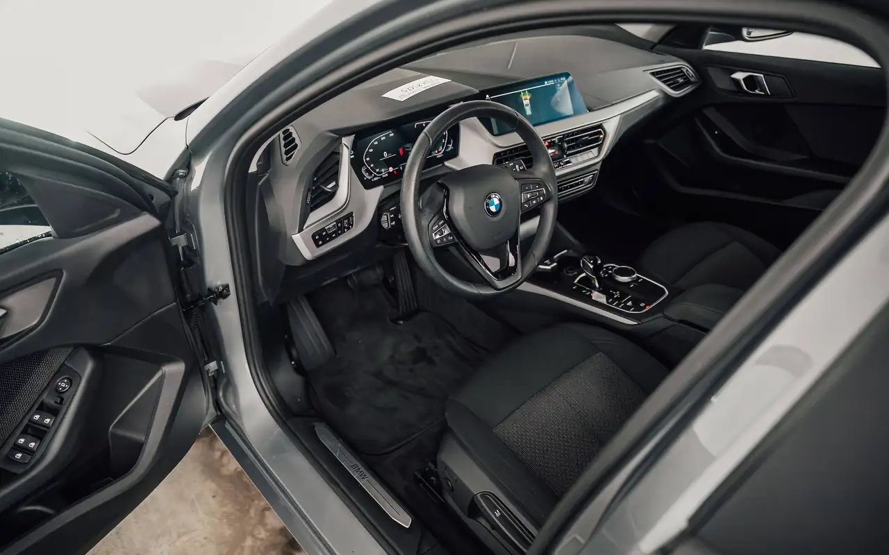 BMW 118 118iA Advantage Incl. LED JA 17" Navi Winter Pack, миниатюра 12