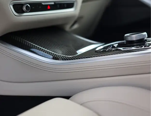 BMW X5 view 5