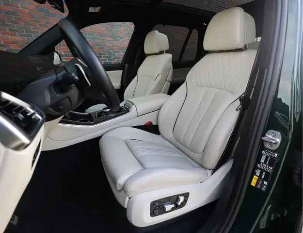 BMW X5 view 26