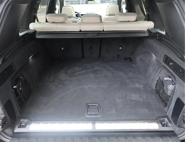 BMW X5 view 23
