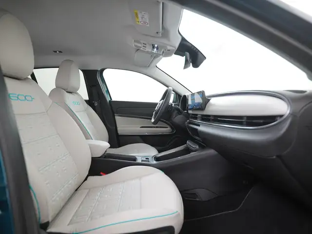 Fiat 600 view 3