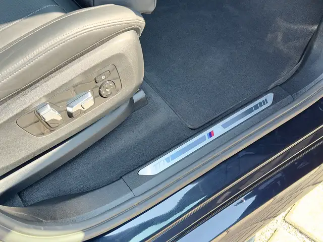 BMW X5 xDrive40d 48V *M-Paket, PANO, H&K, MASSAGE, LUFT* Ansicht 20