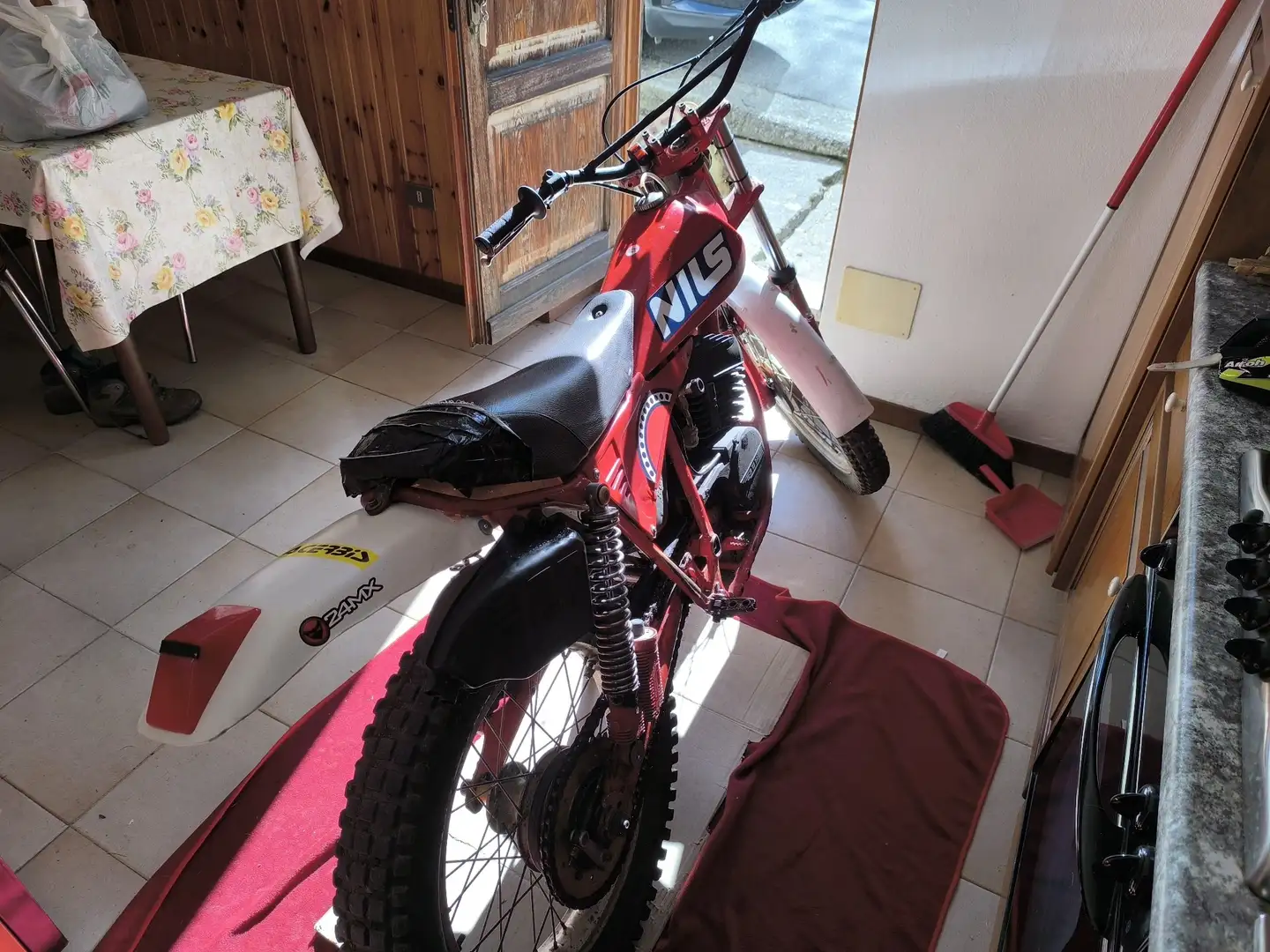 SWM RS 125 R trial Roşu - 2