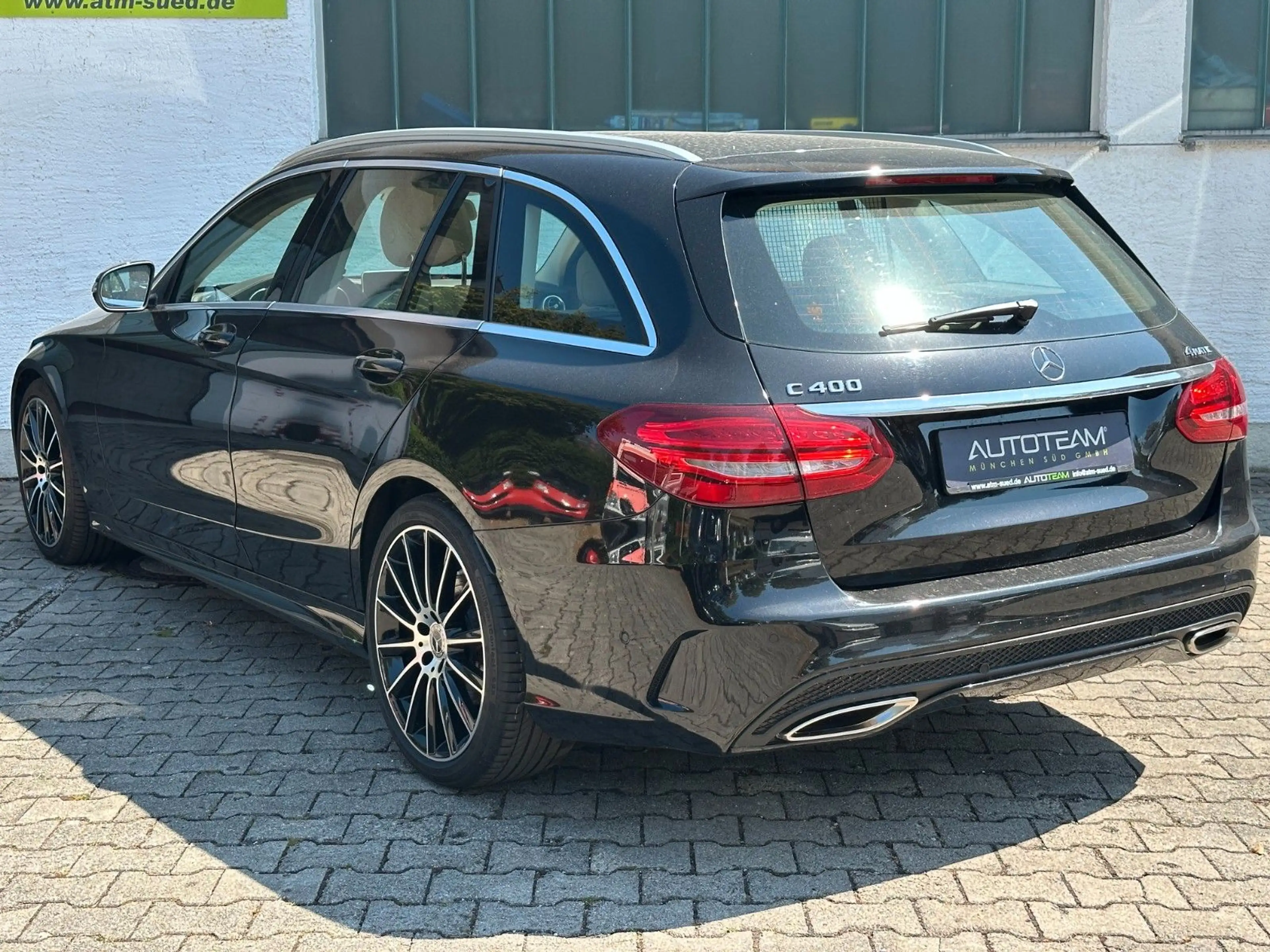 Mercedes-Benz C 400 4M Airmatic AMG 19" AHK LED Burmester — photo 3