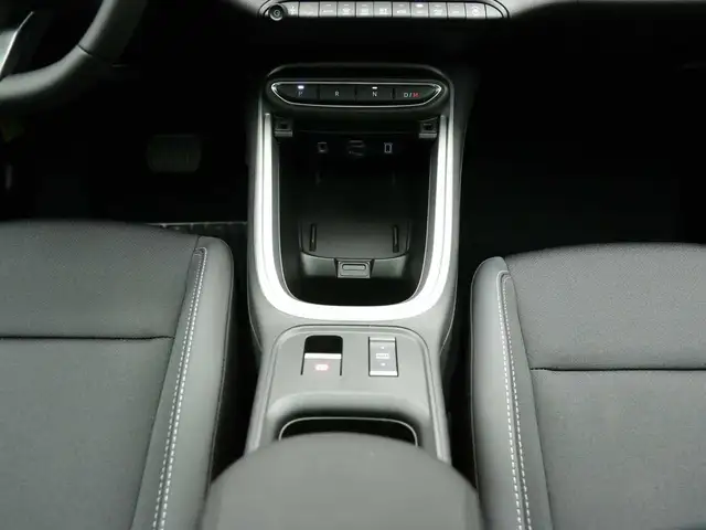 Jeep Avenger view 18