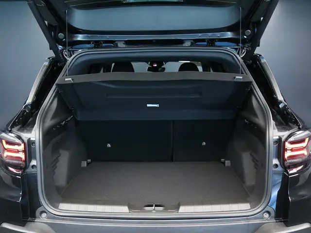 Jeep Avenger view 10
