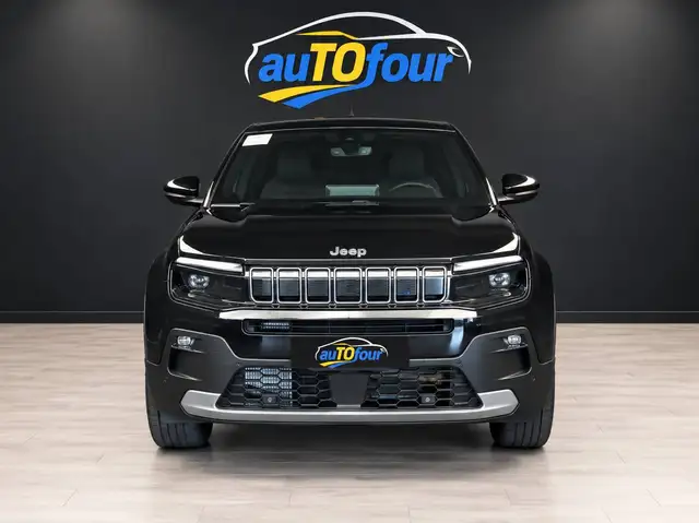 Jeep Avenger view 2