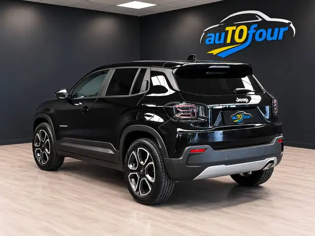Jeep Avenger view 8