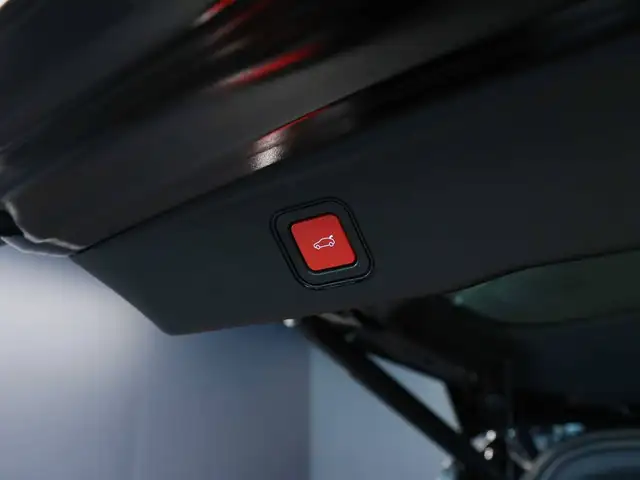 Jeep Avenger view 11