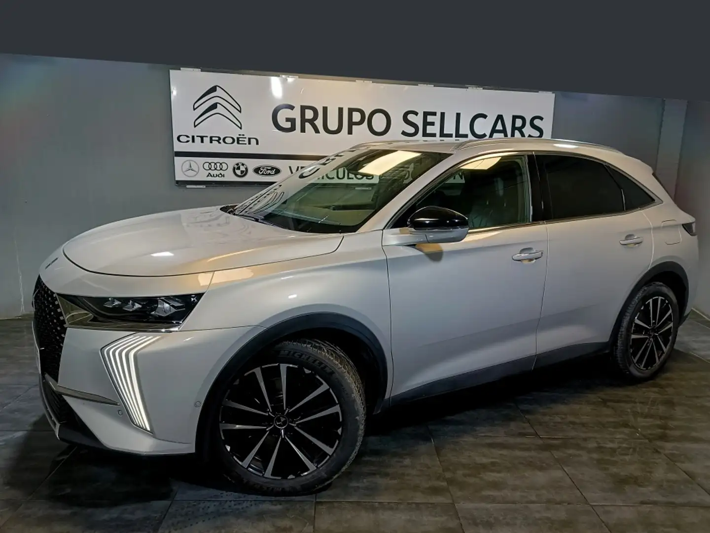 DS Automobiles DS 7 Crossback E-Tense Rivoli Aut. 4x2 Gris - 2