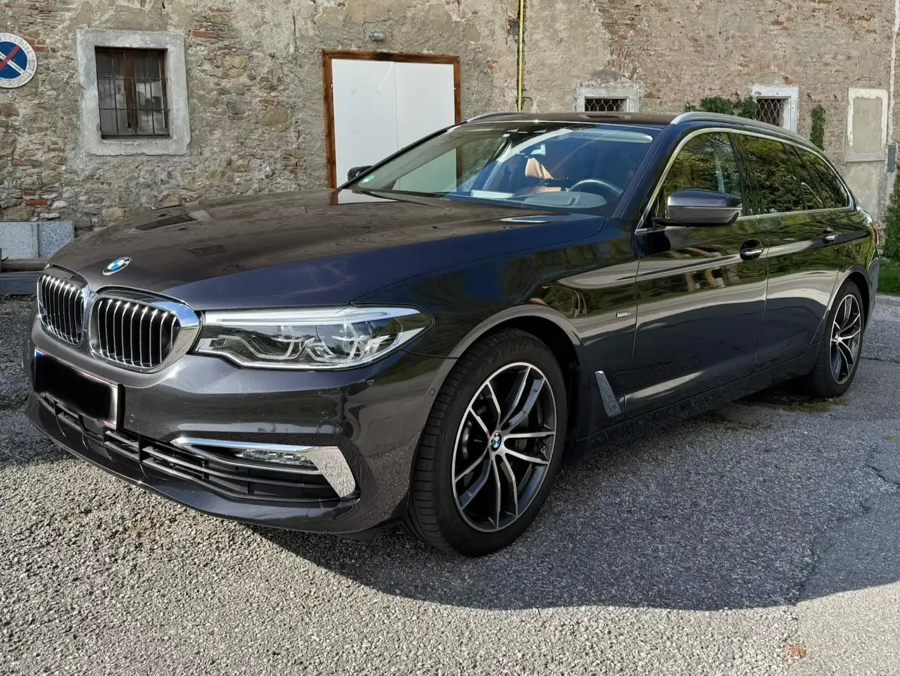 BMW 530