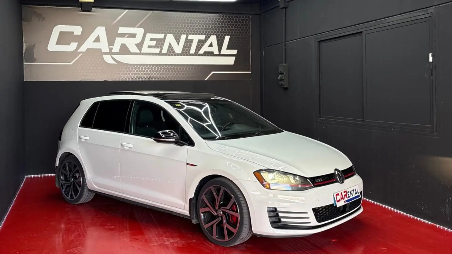 Volkswagen Golf GTI 2.0 TSI 220 Blanco - 2