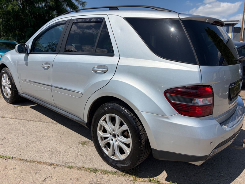 Mercedes-Benz ML 320 ML ML 320 CDI Edition 10 — photo 9