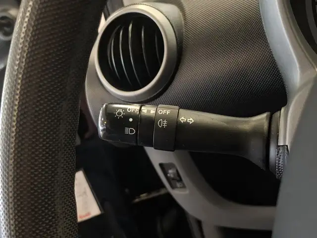 Peugeot 107 view 10