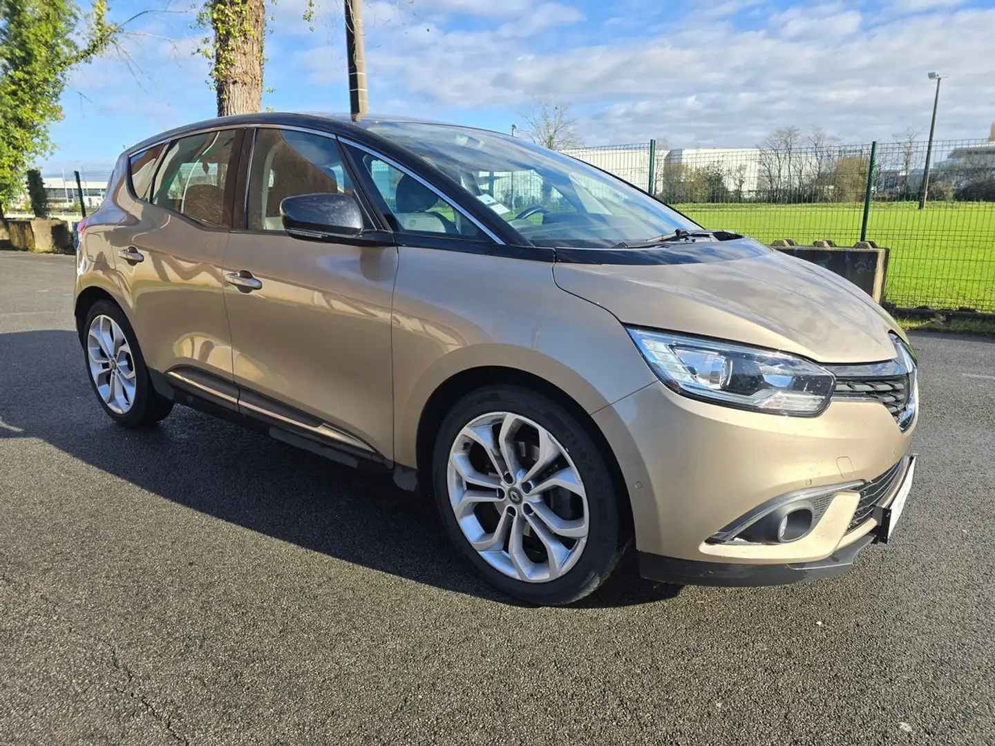 Renault Scenic tce 130 Zen Gris - 2