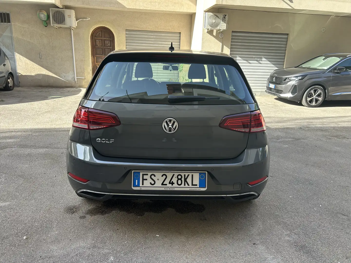 Volkswagen Golf 5p 1.6 tdi Comfortline 110cv auto - 2