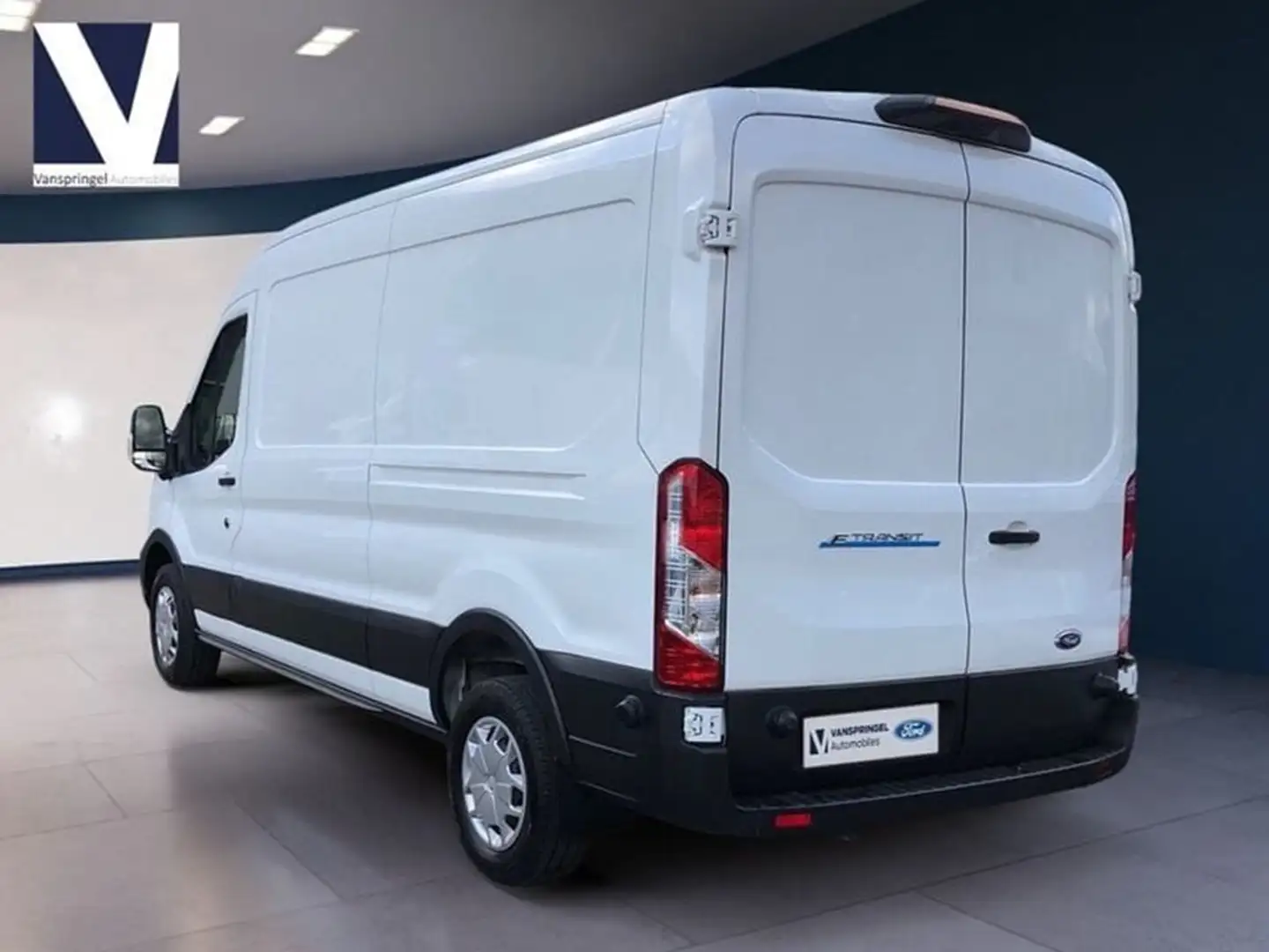 Ford E-Transit 67Kw/h Trend Blanc - 2